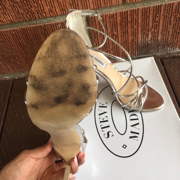 Steve Madden Silver Satya Heels - Picture 4 of 4